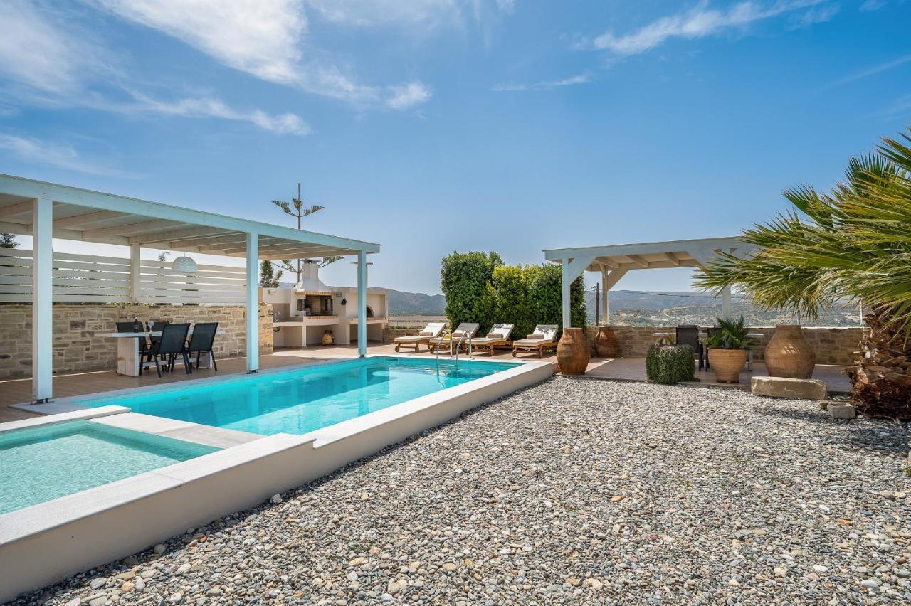 Golden Sky Villa カミラリ エクステリア 写真