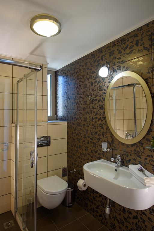 Golden Sky Villa カミラリ エクステリア 写真