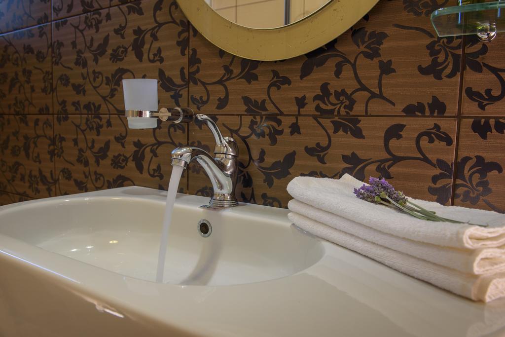 Golden Sky Villa カミラリ エクステリア 写真