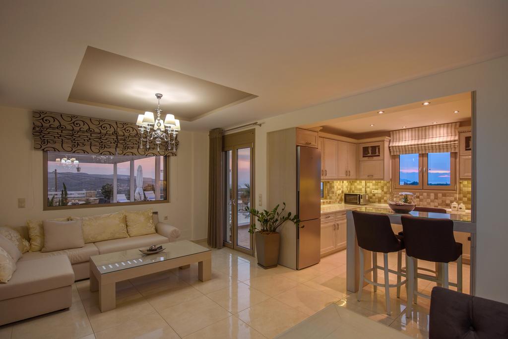 Golden Sky Villa カミラリ エクステリア 写真
